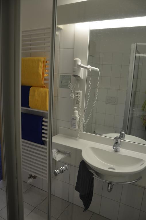 Hotel Aquamarin Papenburg Camera foto